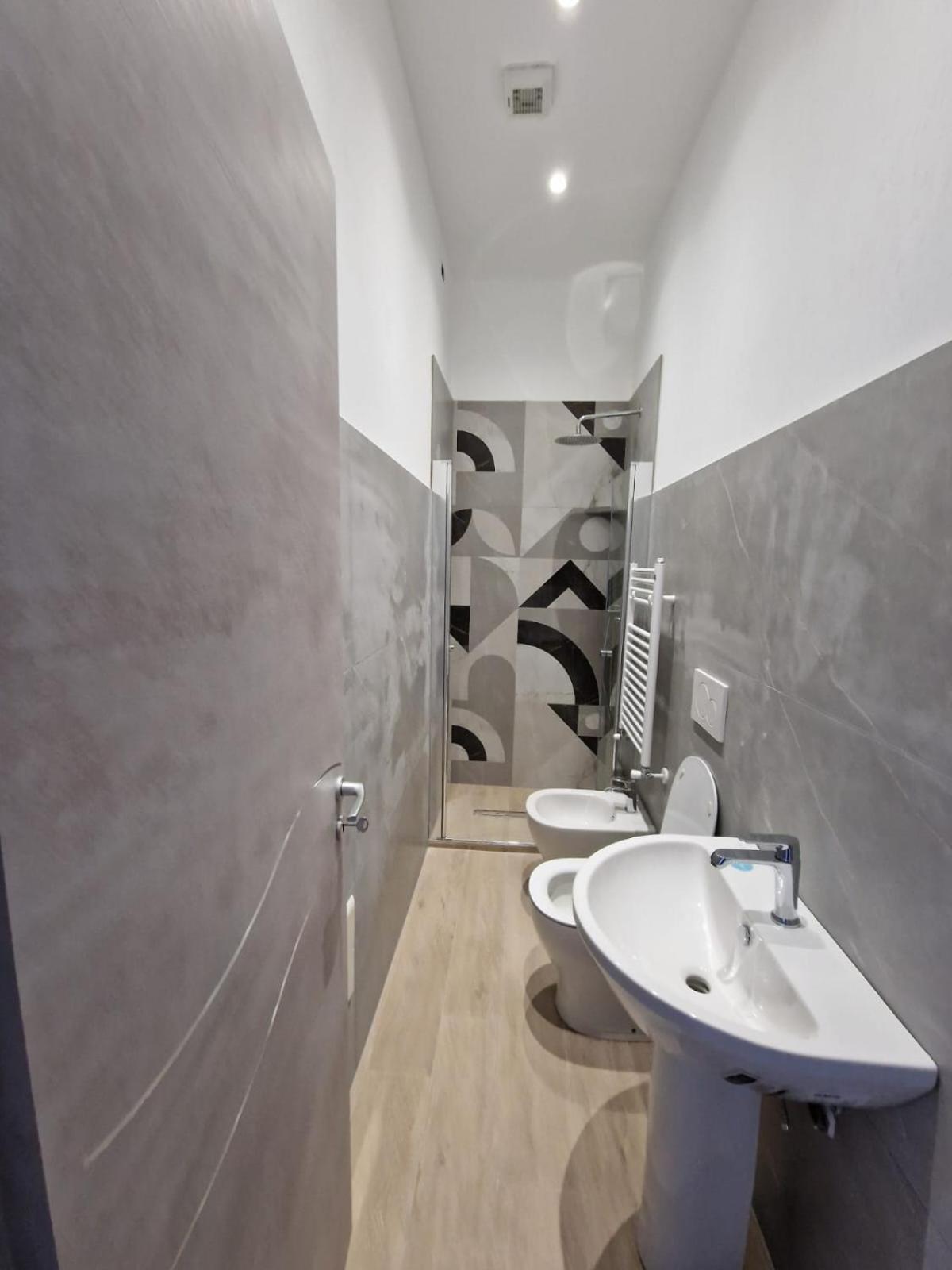 Ari'S Home La Spezia Ngoại thất bức ảnh