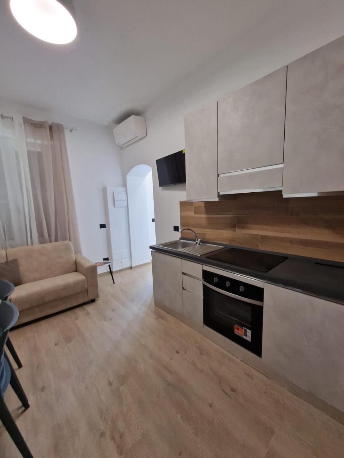 Ari'S Home La Spezia Ngoại thất bức ảnh
