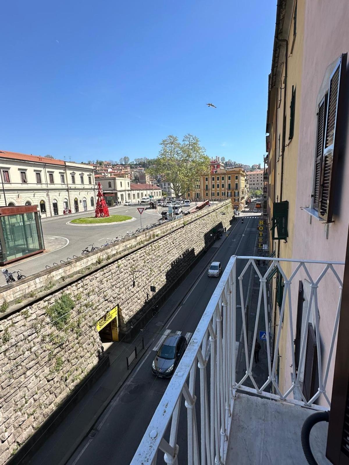 Ari'S Home La Spezia Ngoại thất bức ảnh